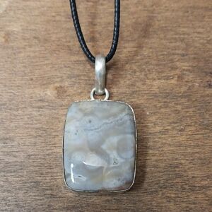 Elegant Stone Pendant Necklace